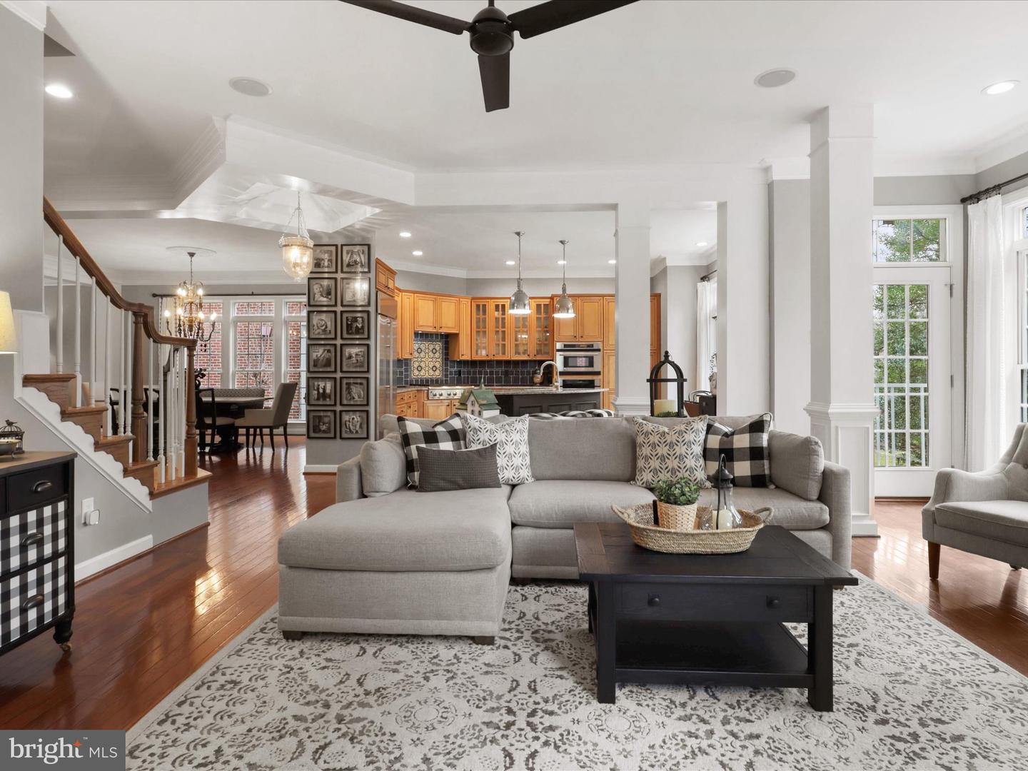 8895 Olive Mae Cir