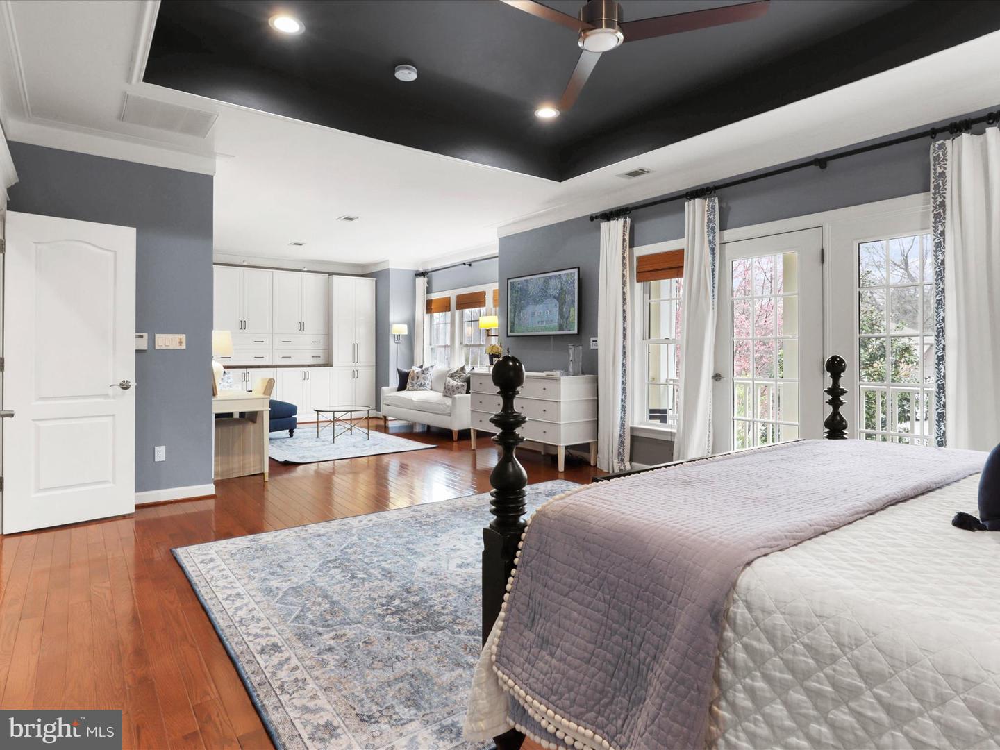 8895 Olive Mae Cir