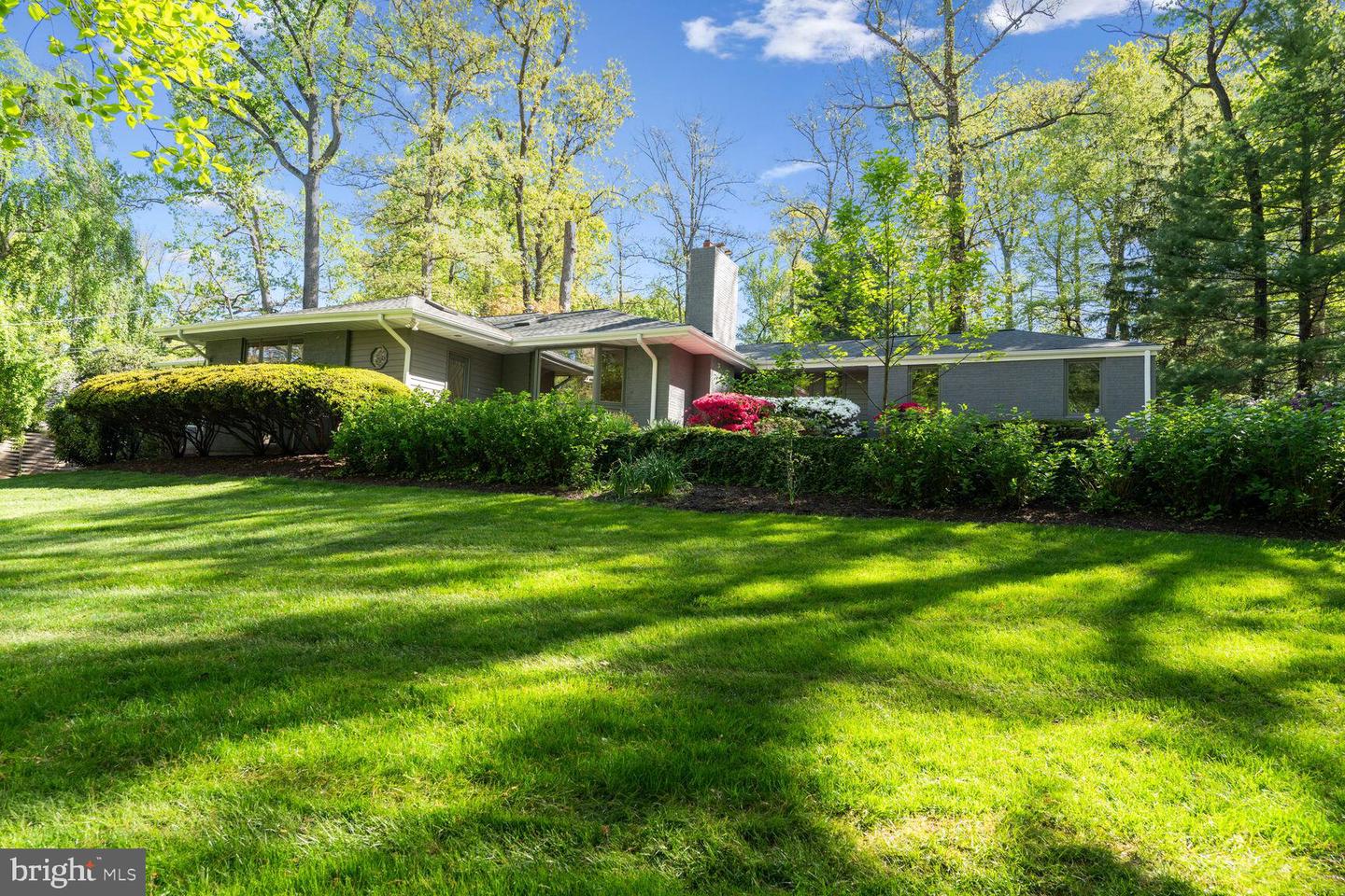 7418 Dulany Dr