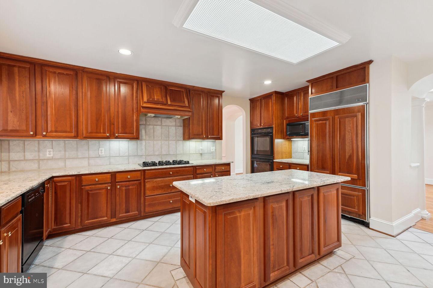 7418 Dulany Dr