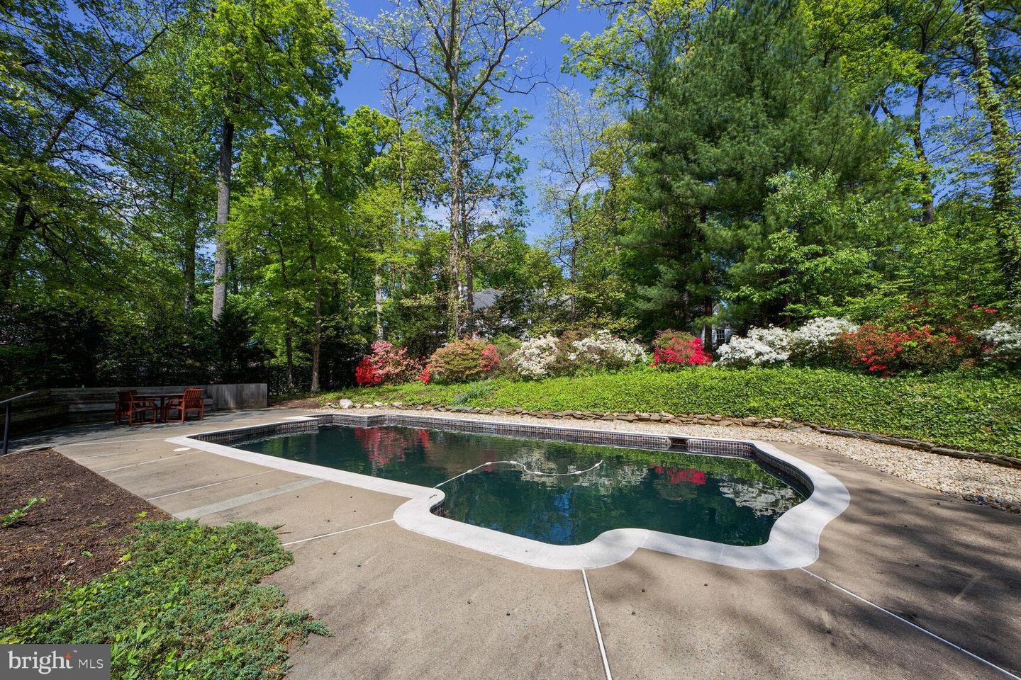 7418 Dulany Dr