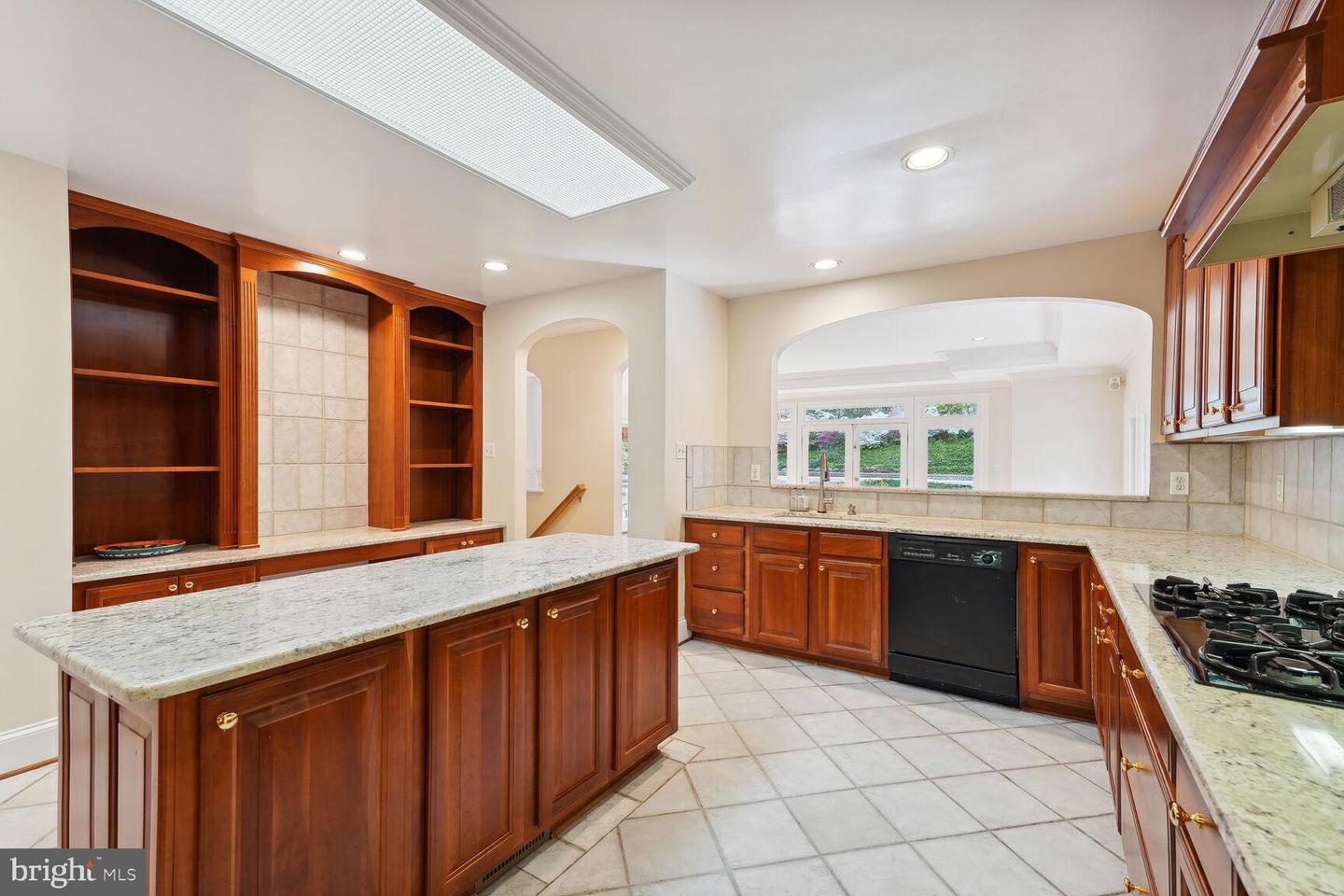 7418 Dulany Dr