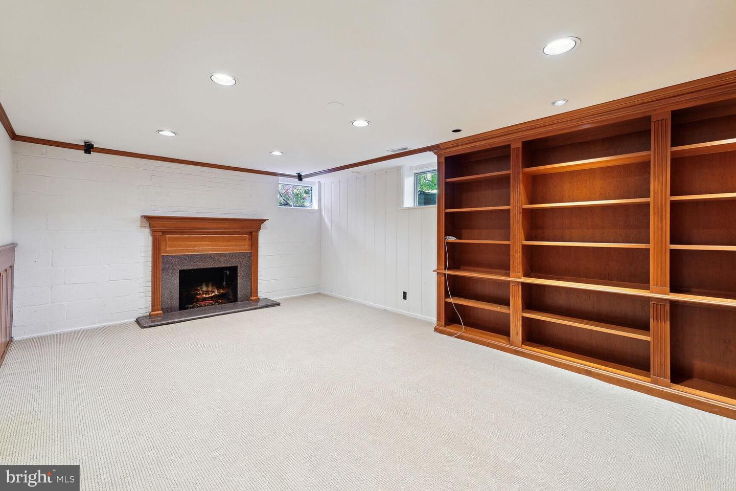 7418 Dulany Dr