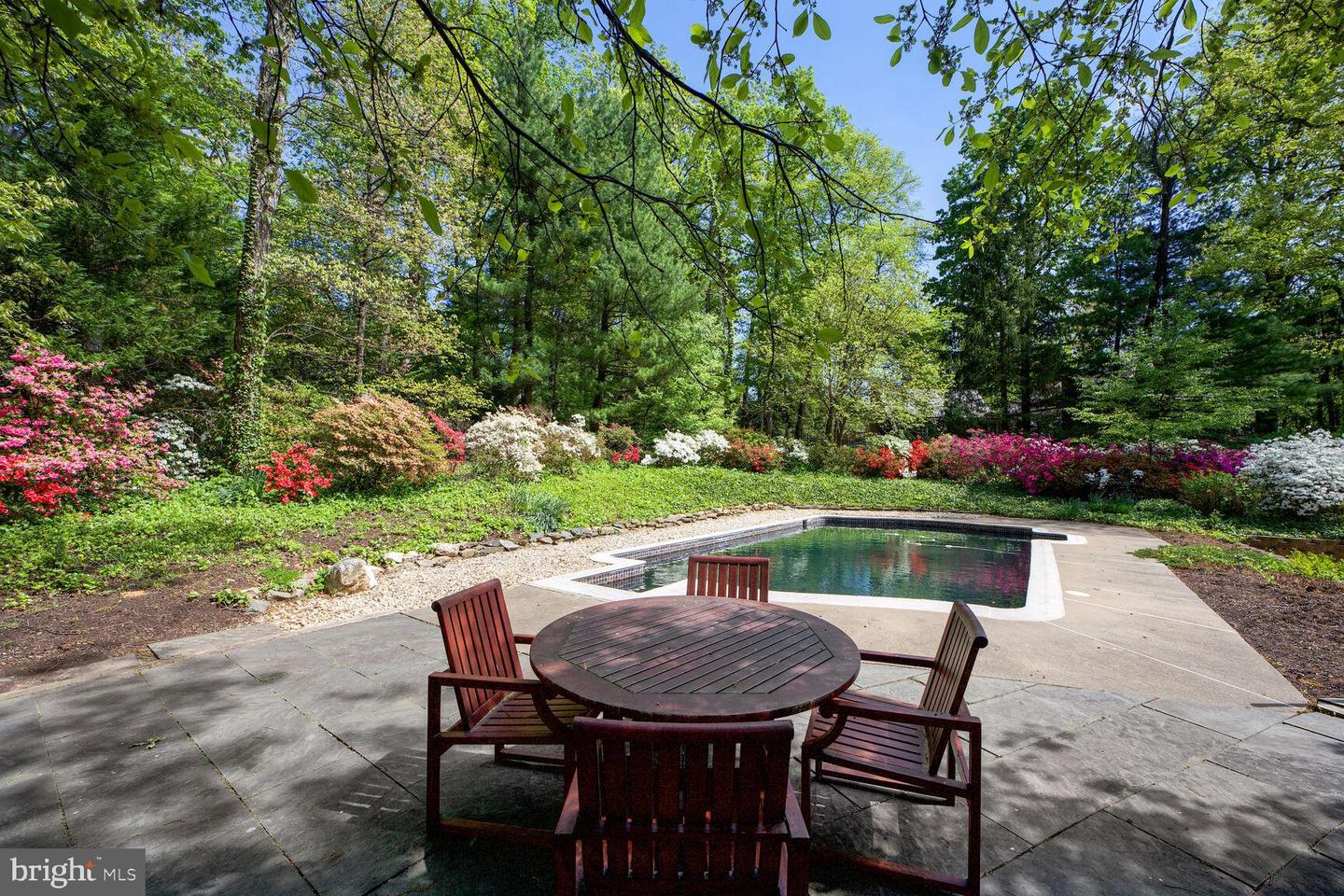 7418 Dulany Dr
