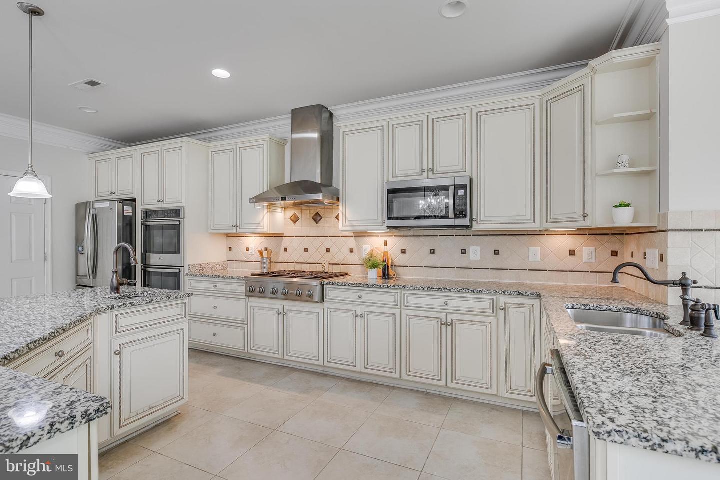 1271 Kensington Rd