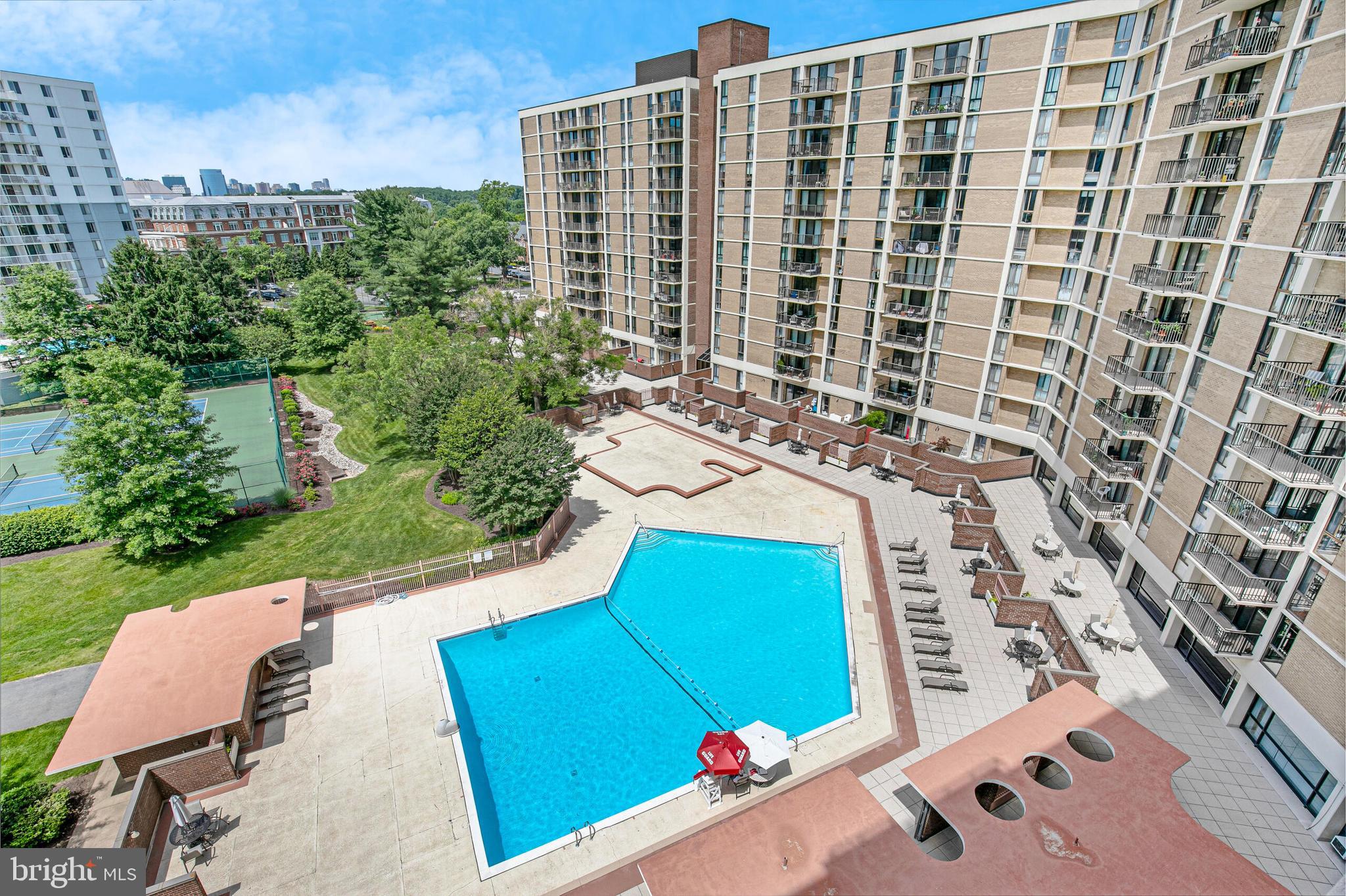 6800 Fleetwood Rd #802