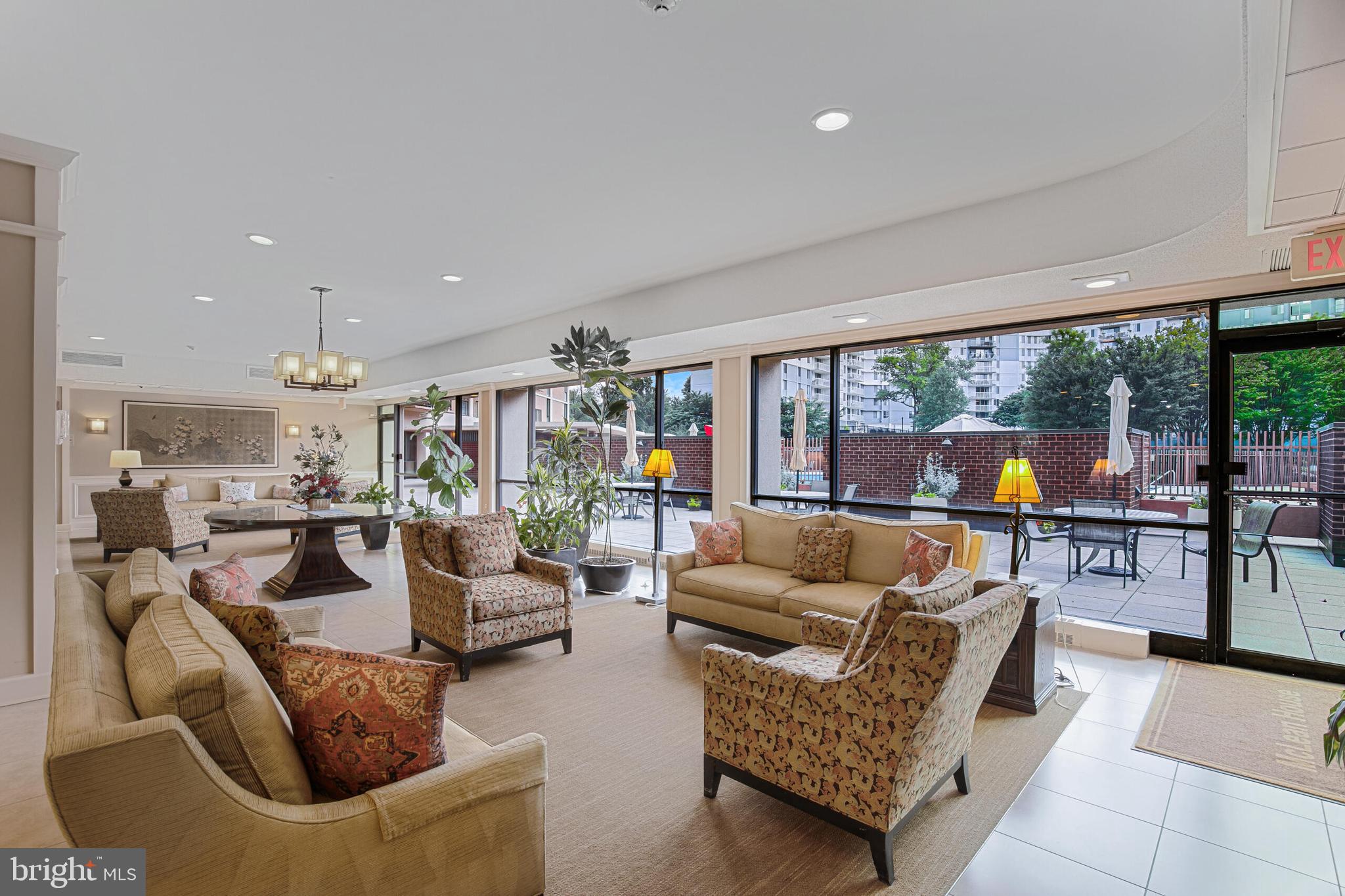 6800 Fleetwood Rd #802