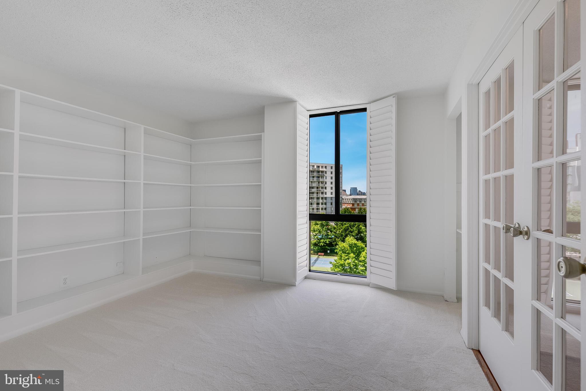 6800 Fleetwood Rd #802