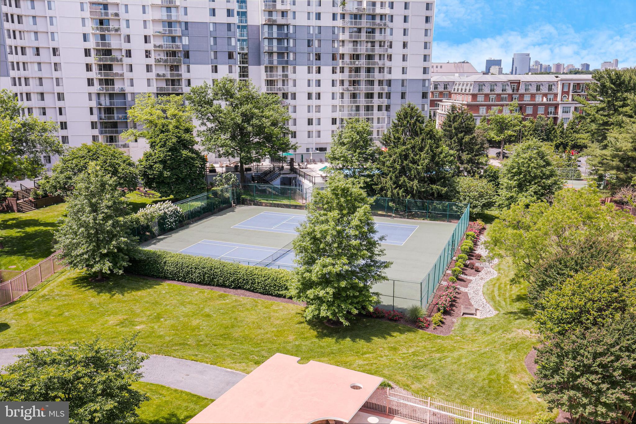 6800 Fleetwood Rd #802