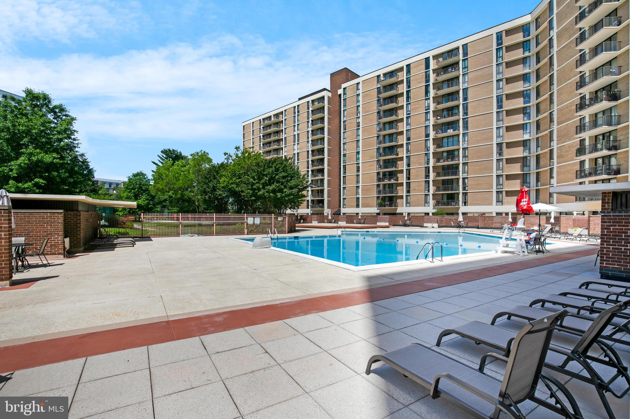 6800 Fleetwood Rd #802