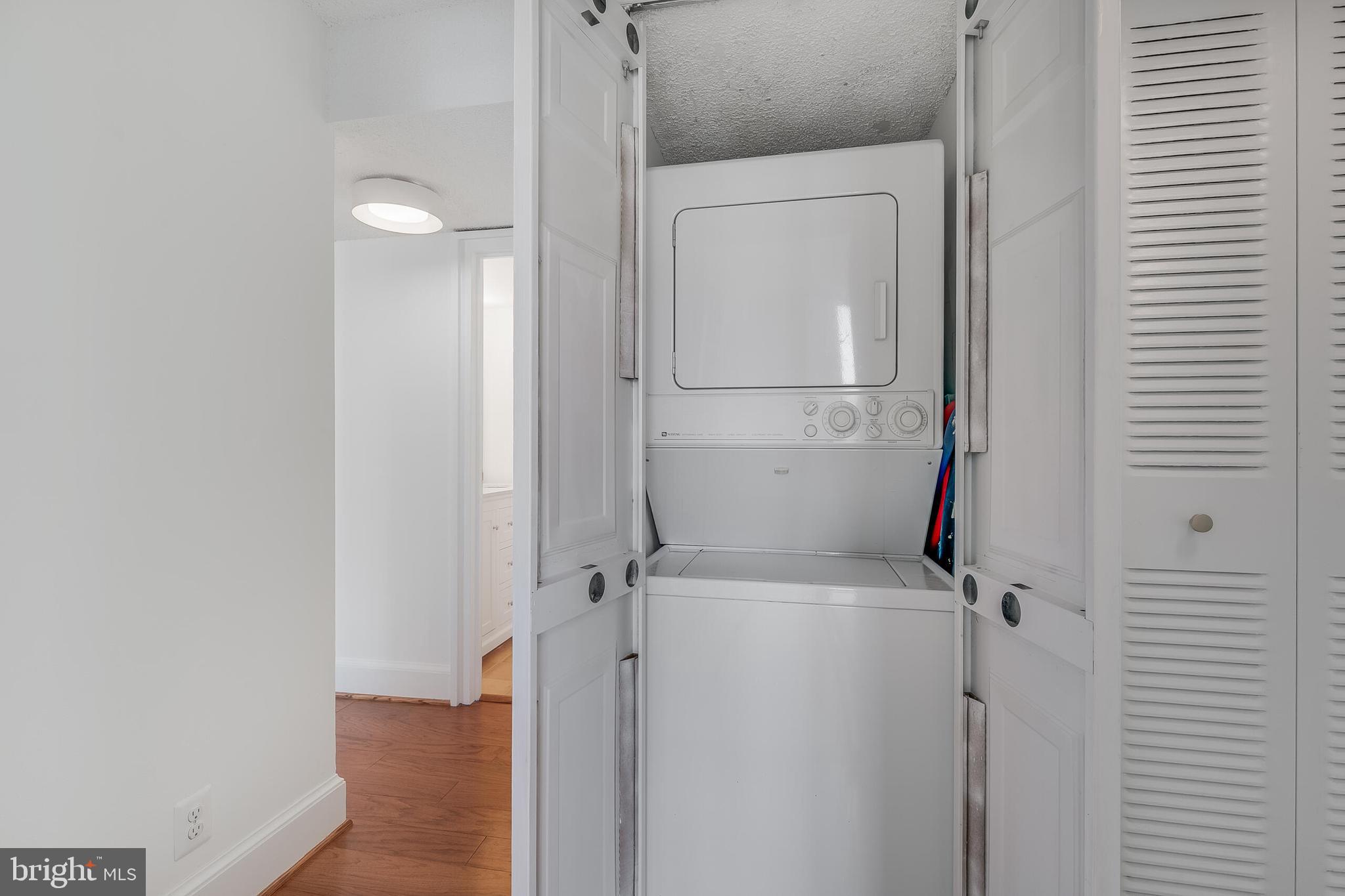 6800 Fleetwood Rd #802