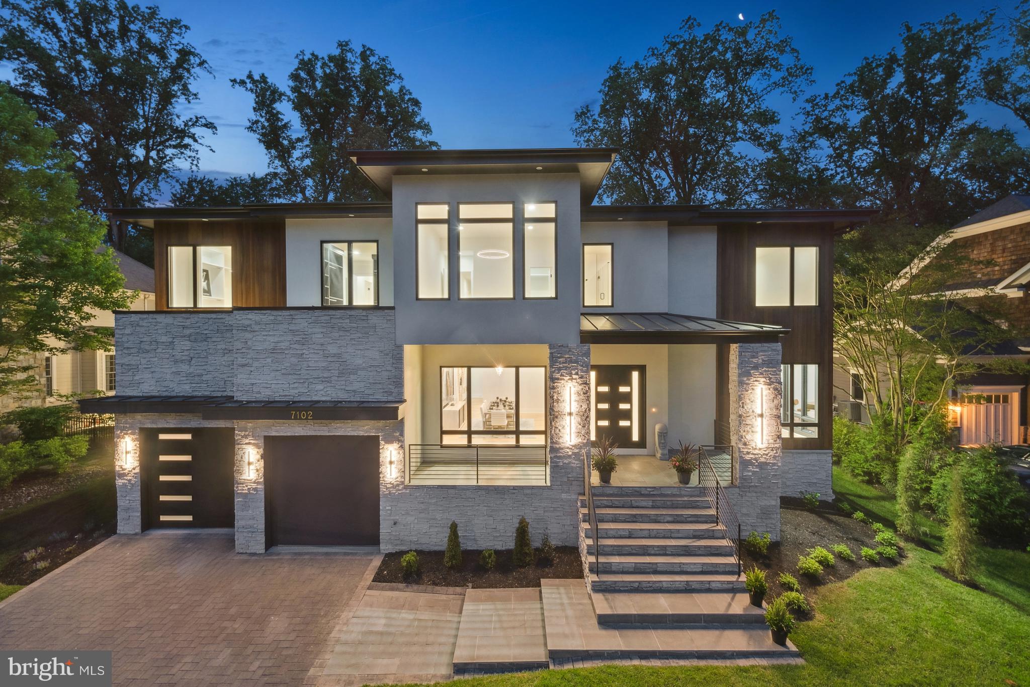 7102 Capitol View Dr