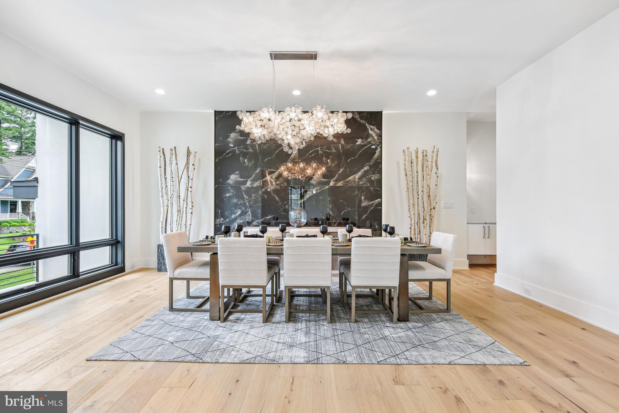 7102 Capitol View Dr