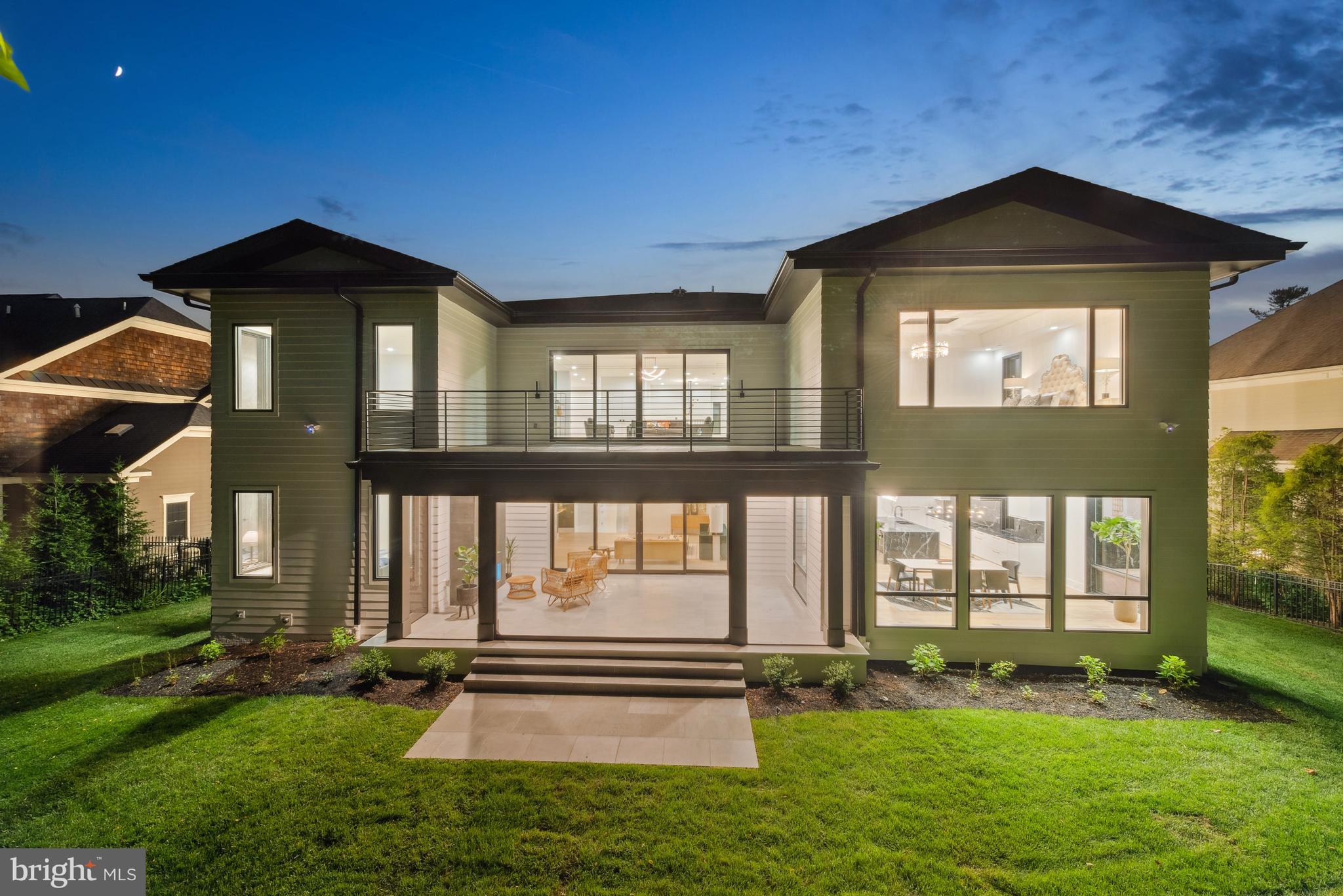 7102 Capitol View Dr