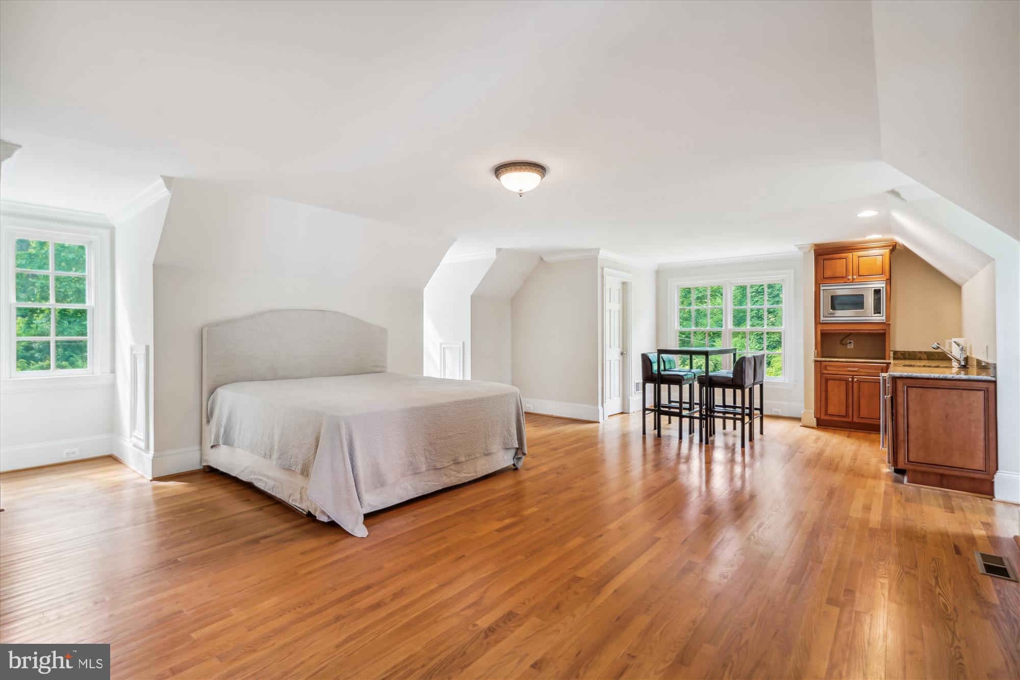 7811 Langley Ridge Rd