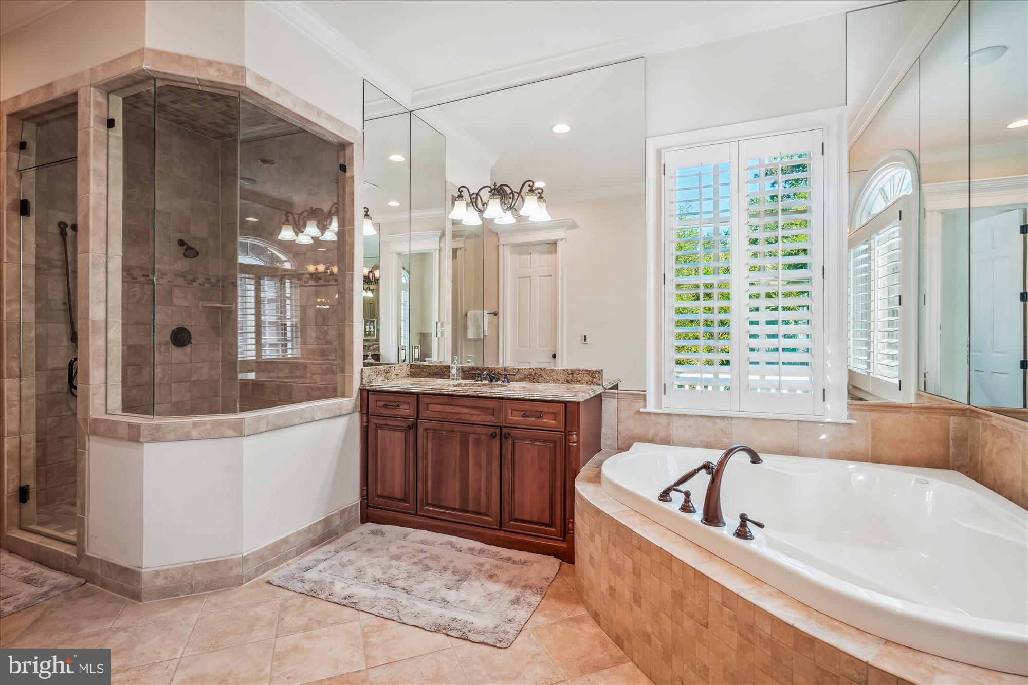 7811 Langley Ridge Rd