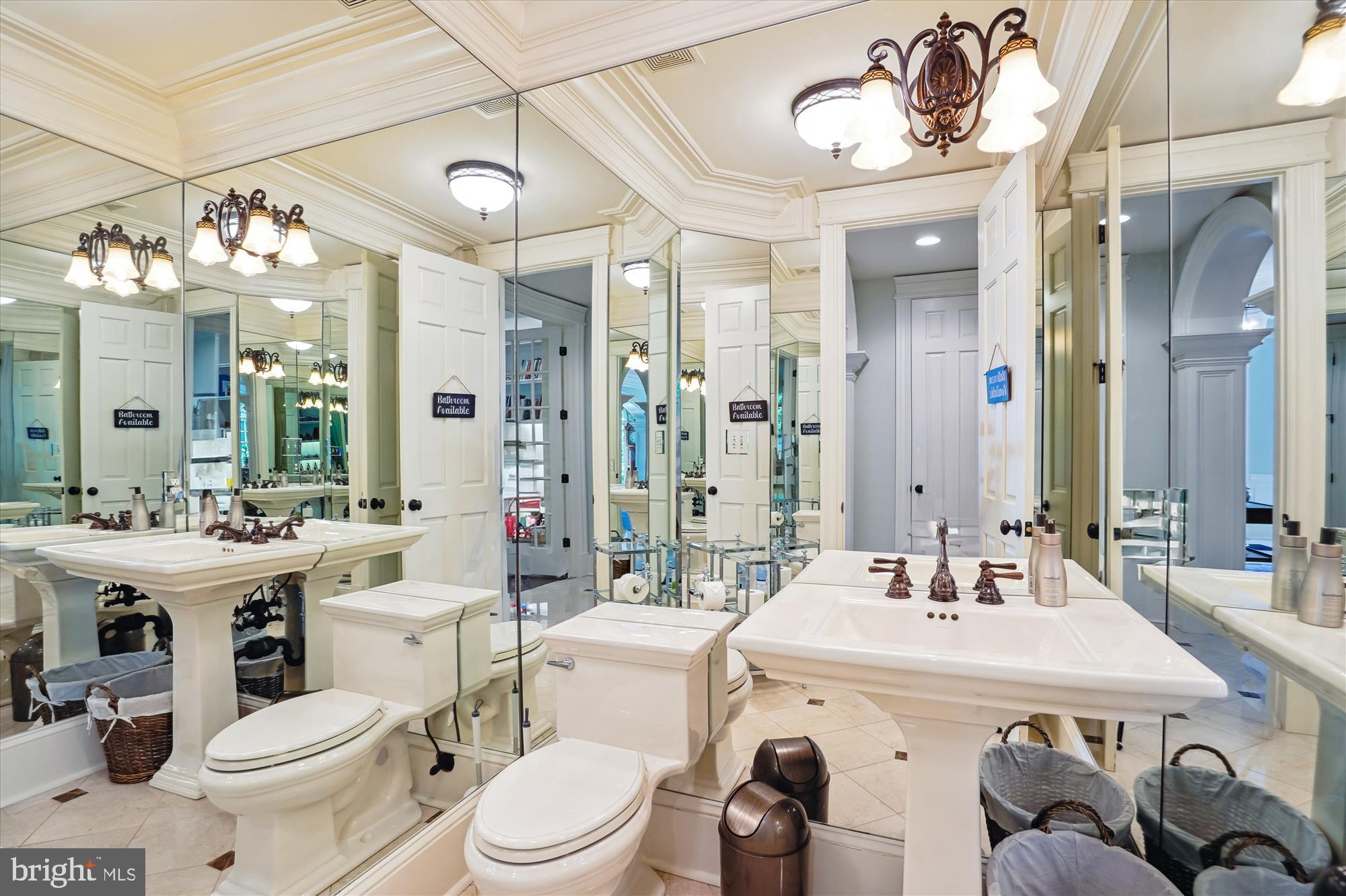 7811 Langley Ridge Rd