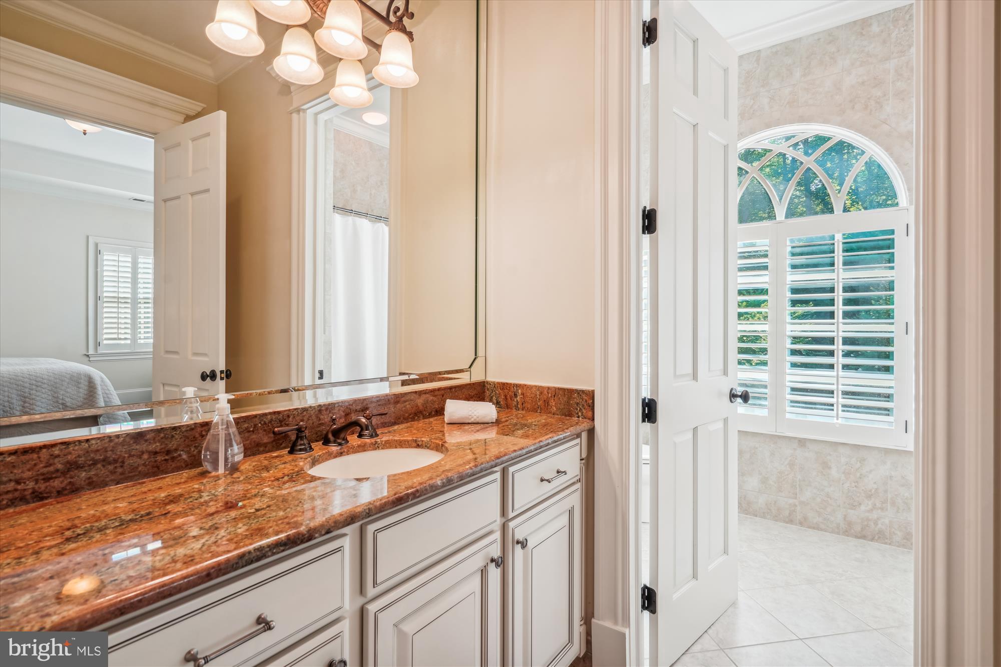 7811 Langley Ridge Rd