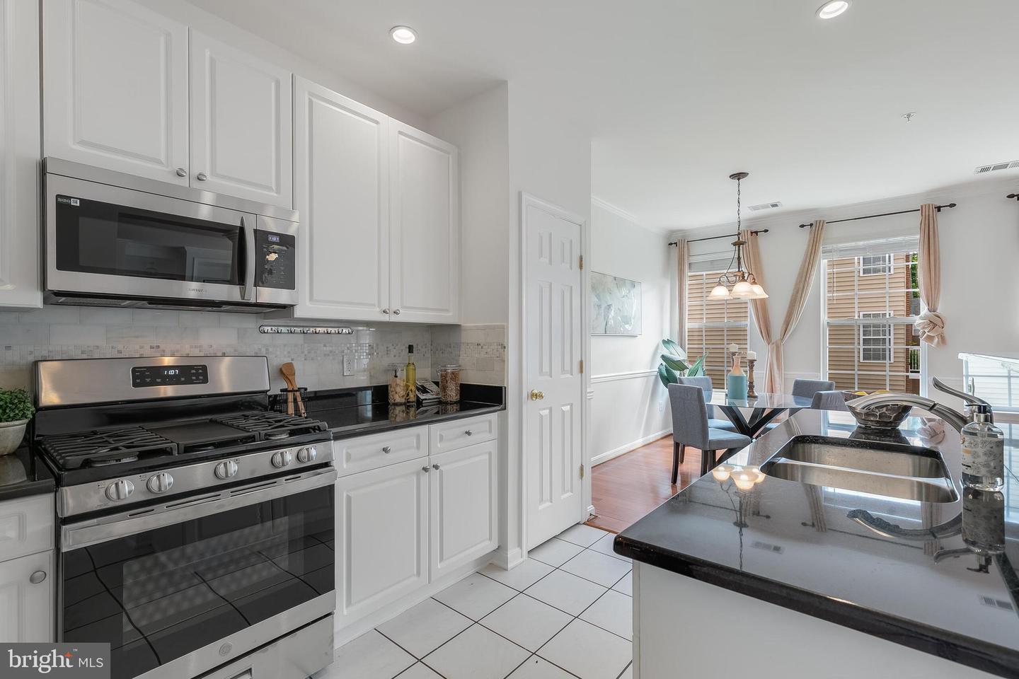 2653 Park Tower Dr #312