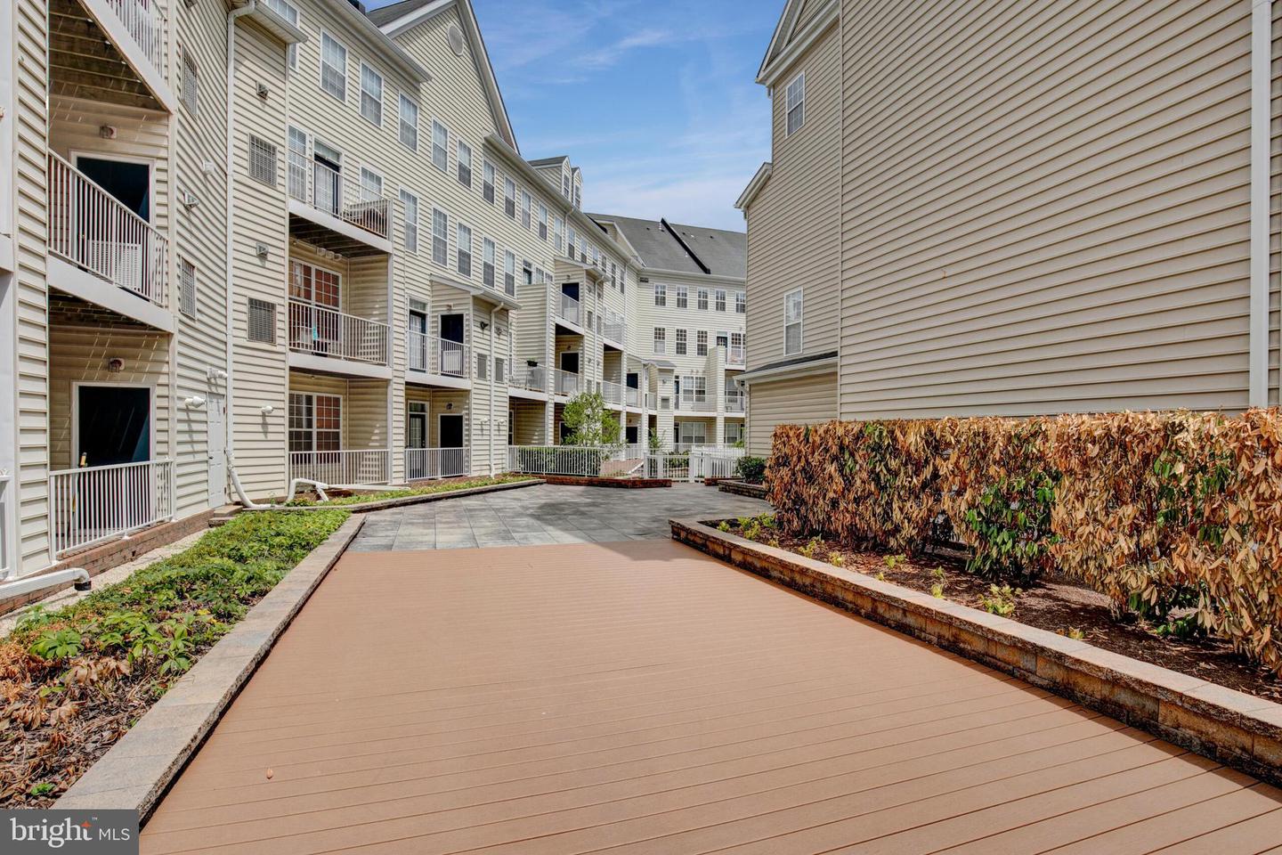 2653 Park Tower Dr #312