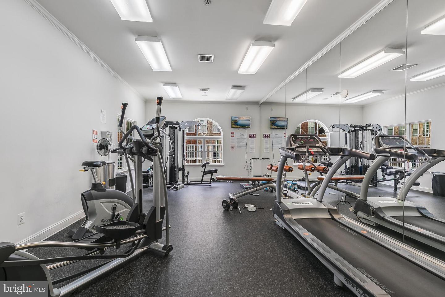 2653 Park Tower Dr #312