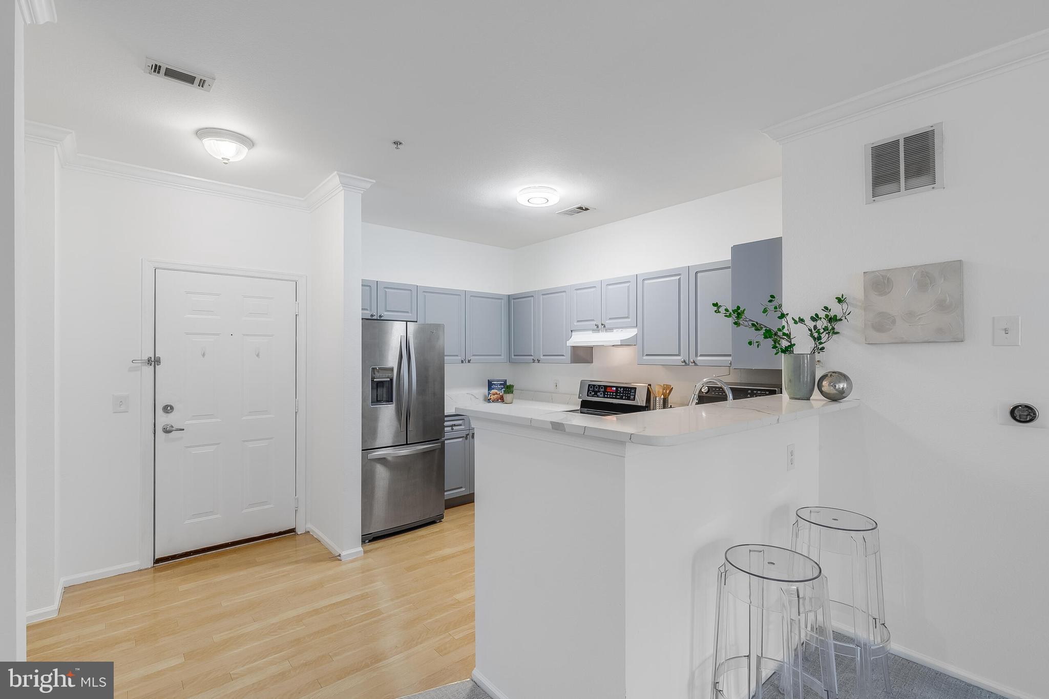 3003 Nicosh Cir #3208