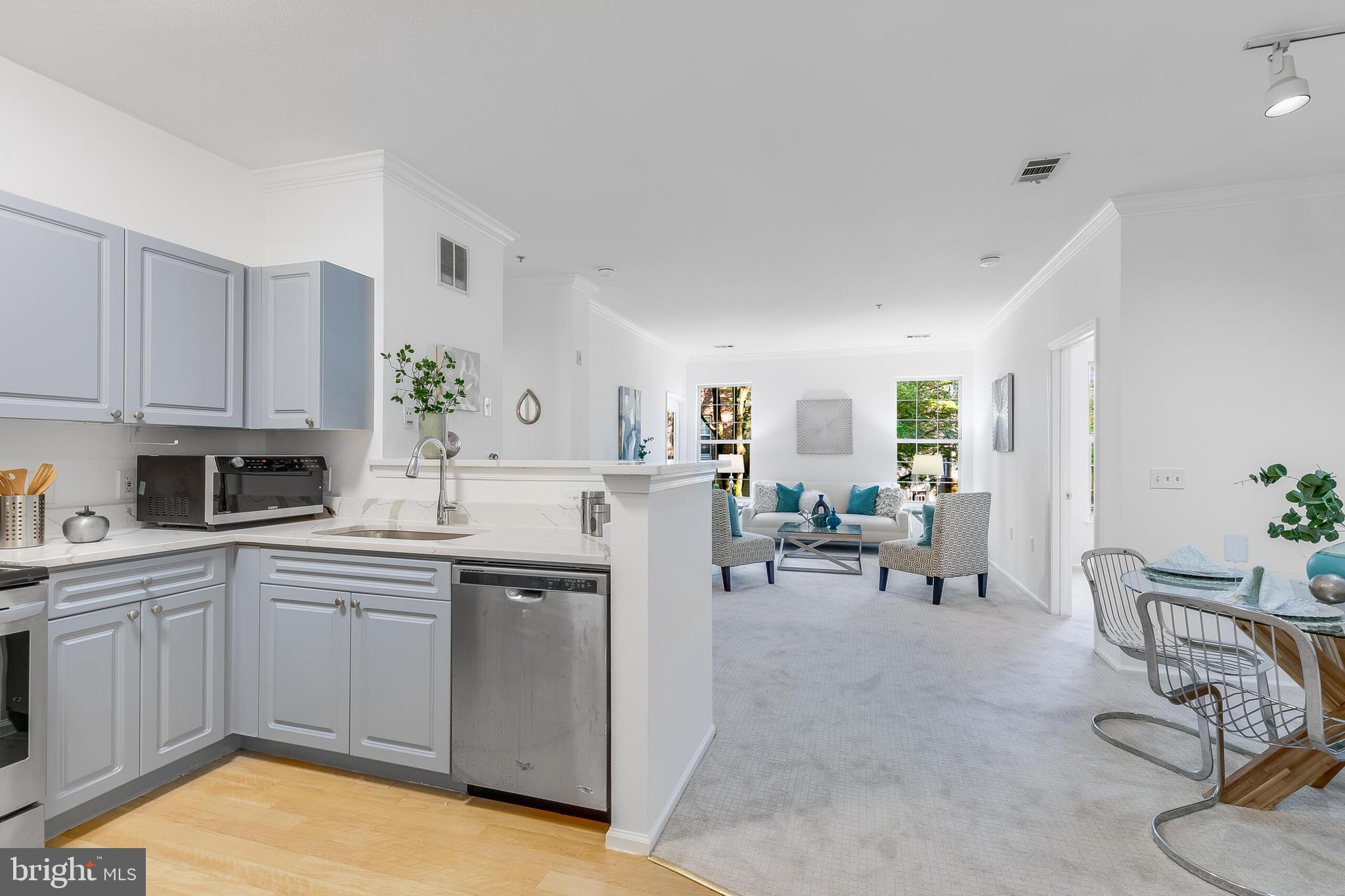 3003 Nicosh Cir #3208