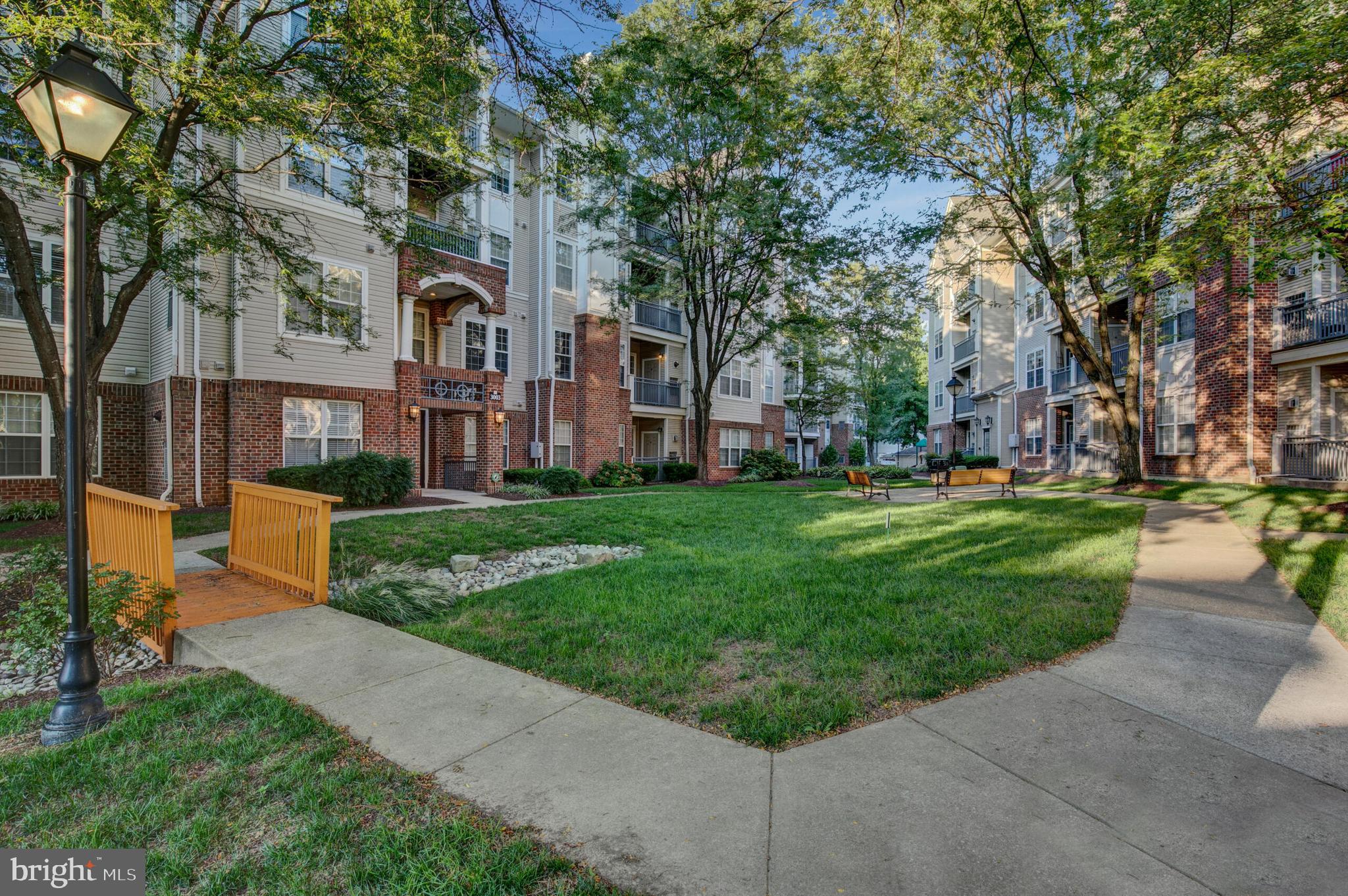 3003 Nicosh Cir #3208