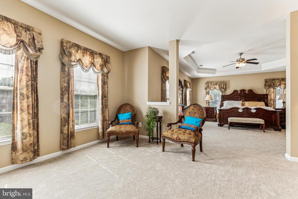 7129 Ayers Meadow Ln