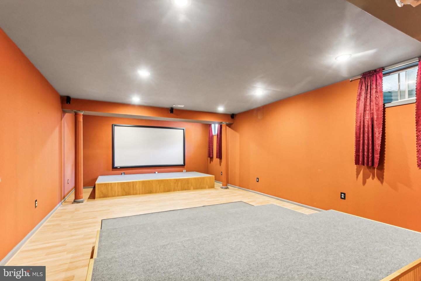 7129 Ayers Meadow Ln