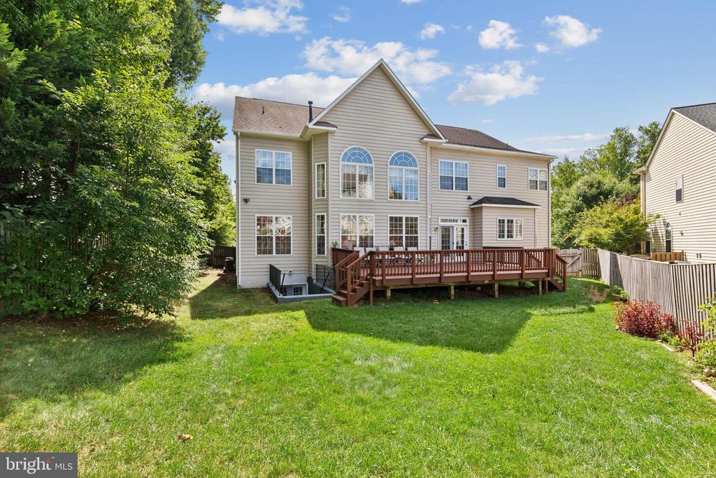 7129 Ayers Meadow Ln