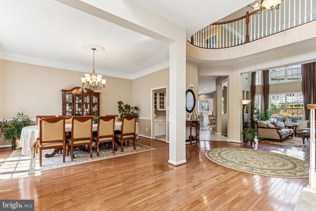 7129 Ayers Meadow Ln
