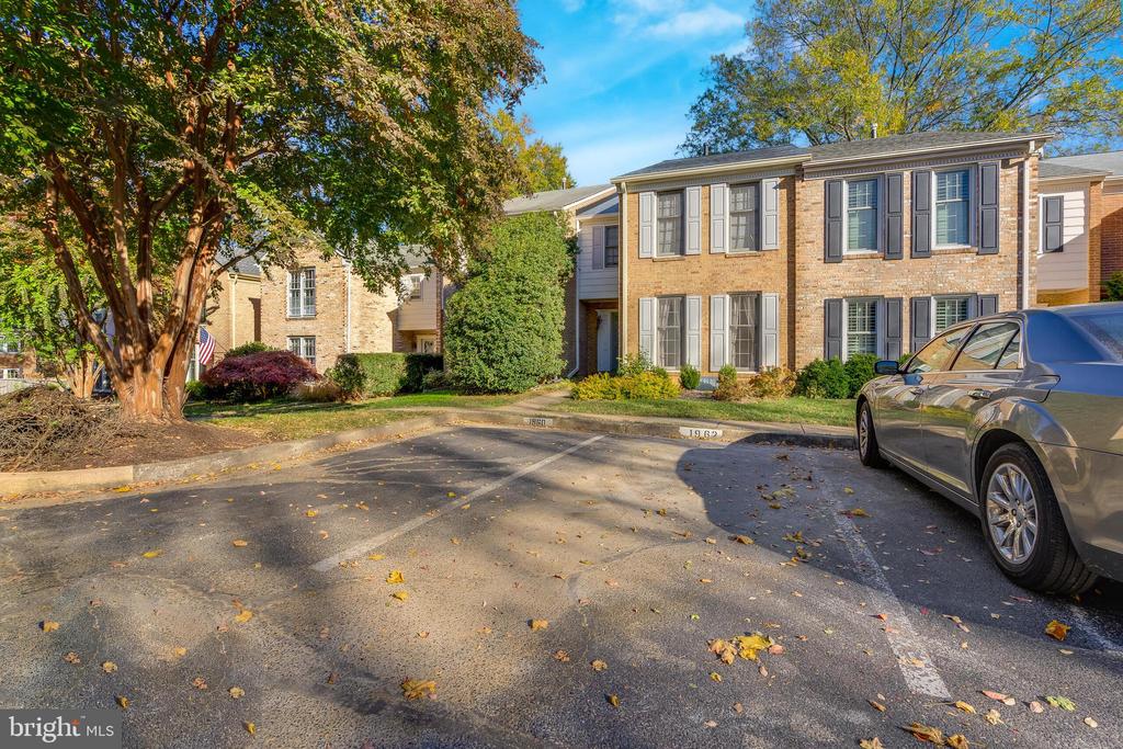 1962 Hopewood Dr