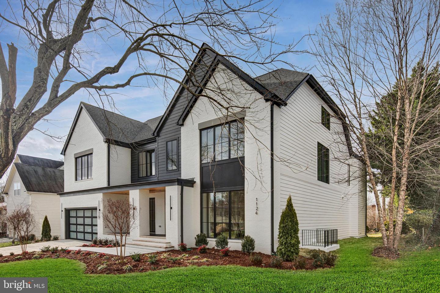 1124 Guilford Ct