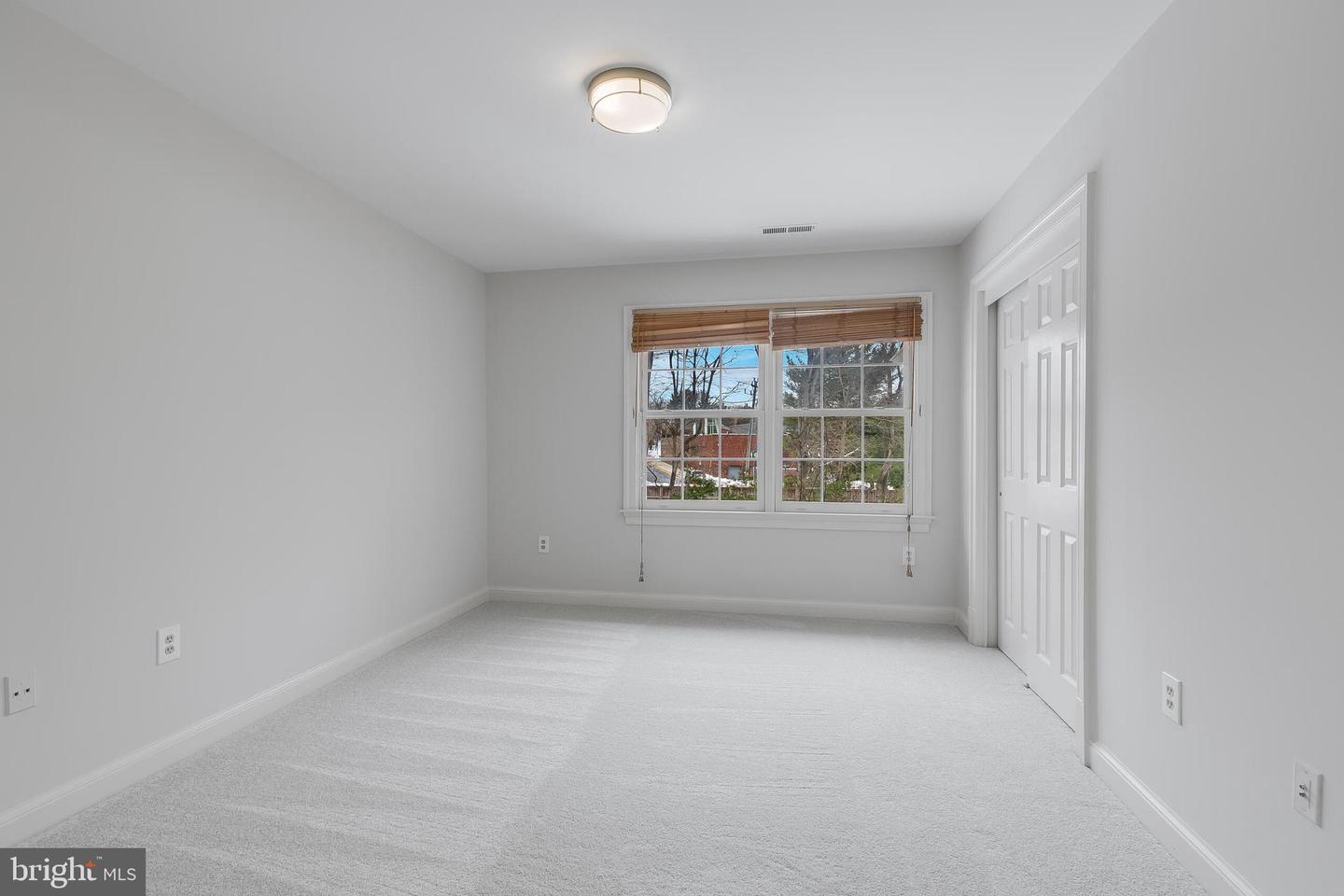 1008 Jarvis Ct
