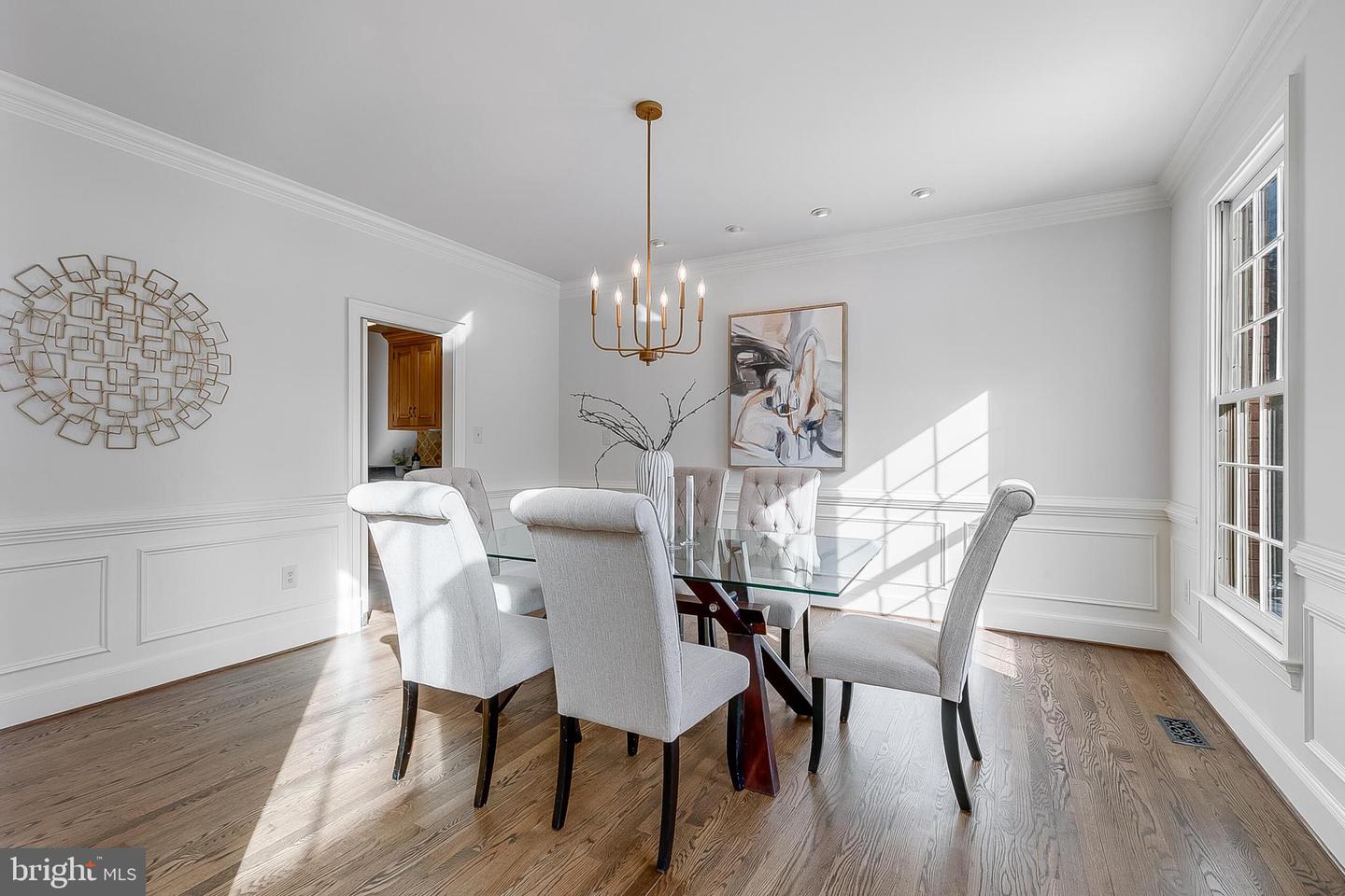 1008 Jarvis Ct