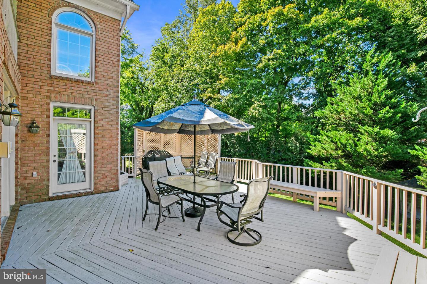 1008 Jarvis Ct