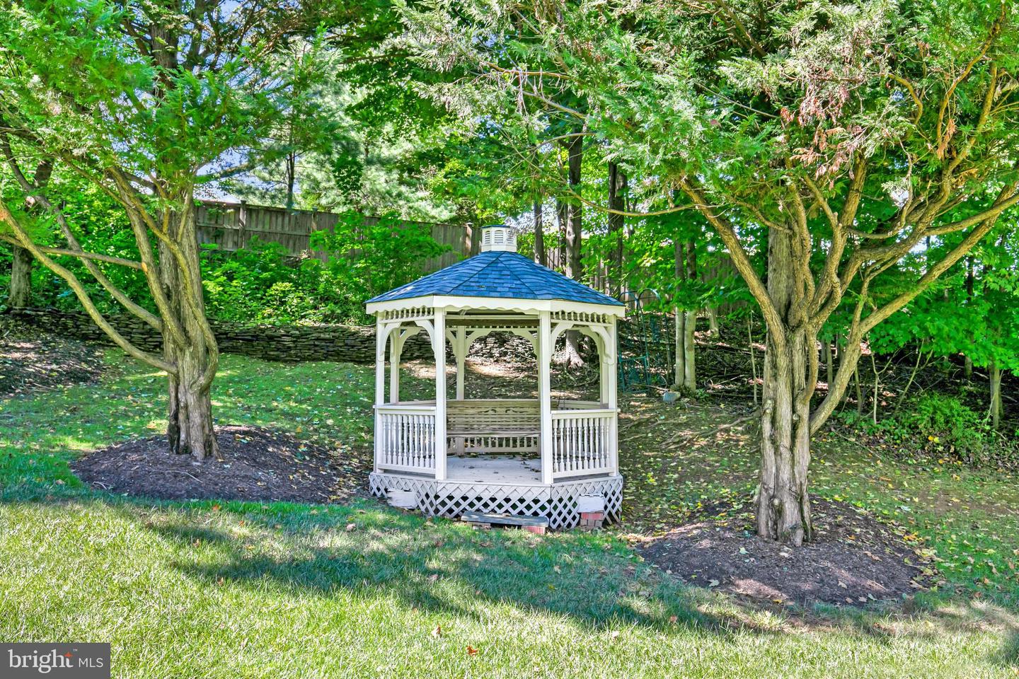 1008 Jarvis Ct