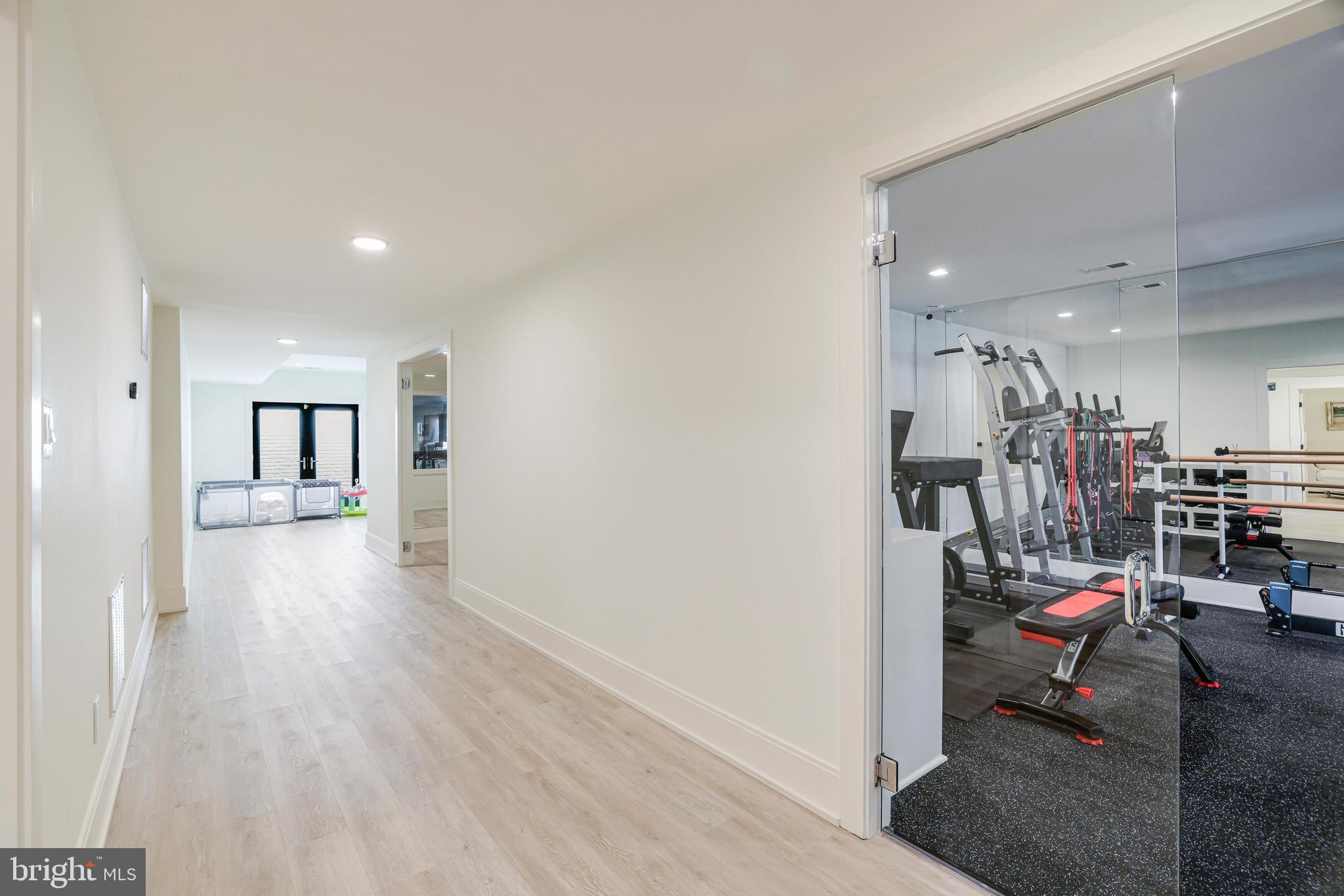 1544 FOREST VILLA LANE