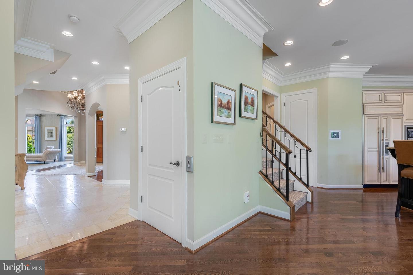 9628 Maymont Dr