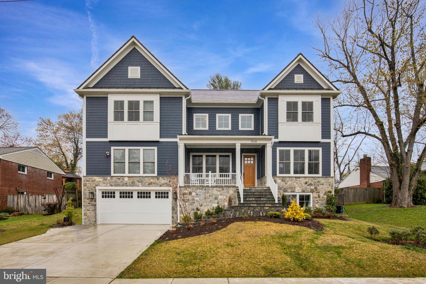 7018 STATENDAM CT