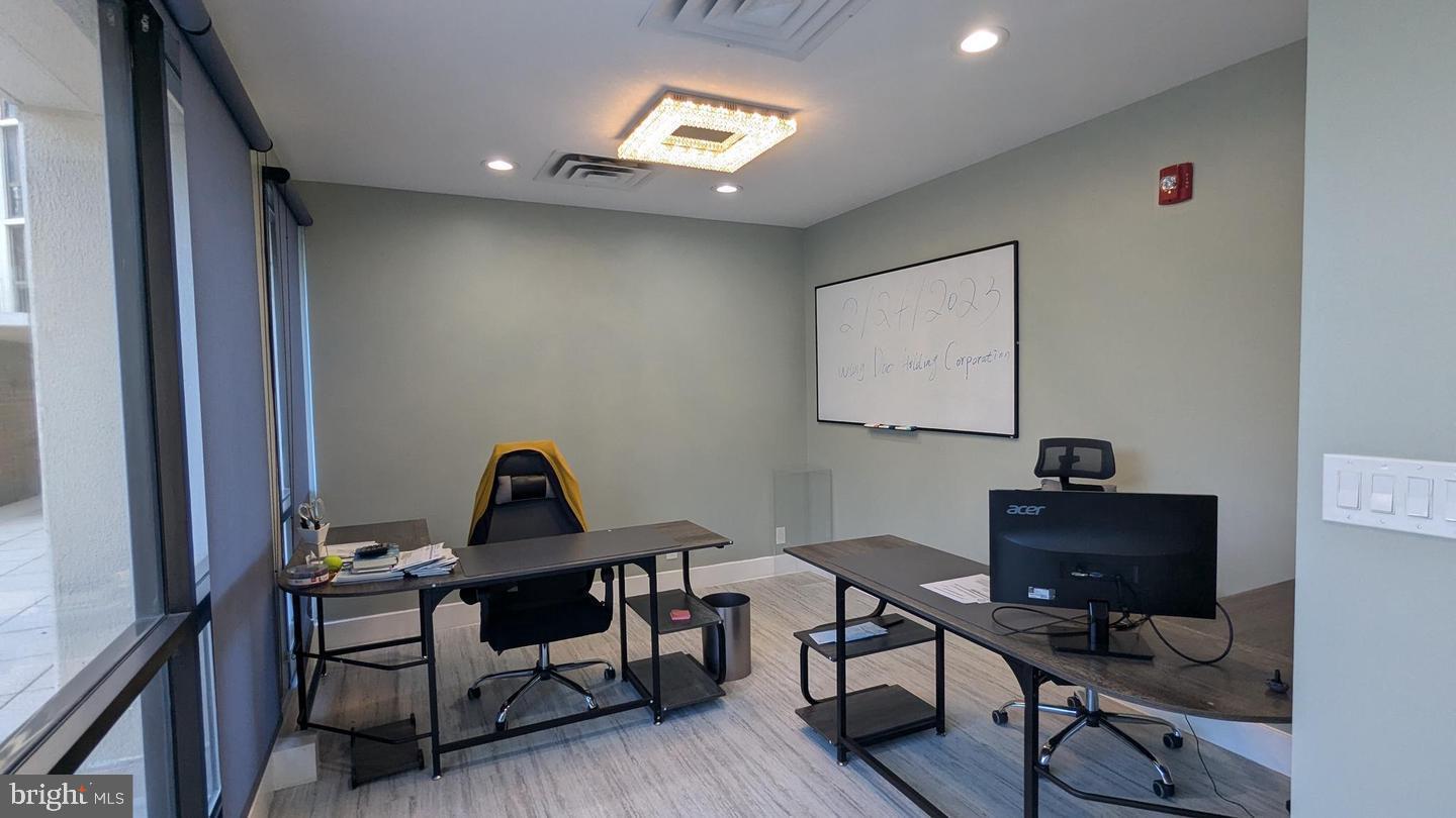 6800 Fleetwood Rd #102