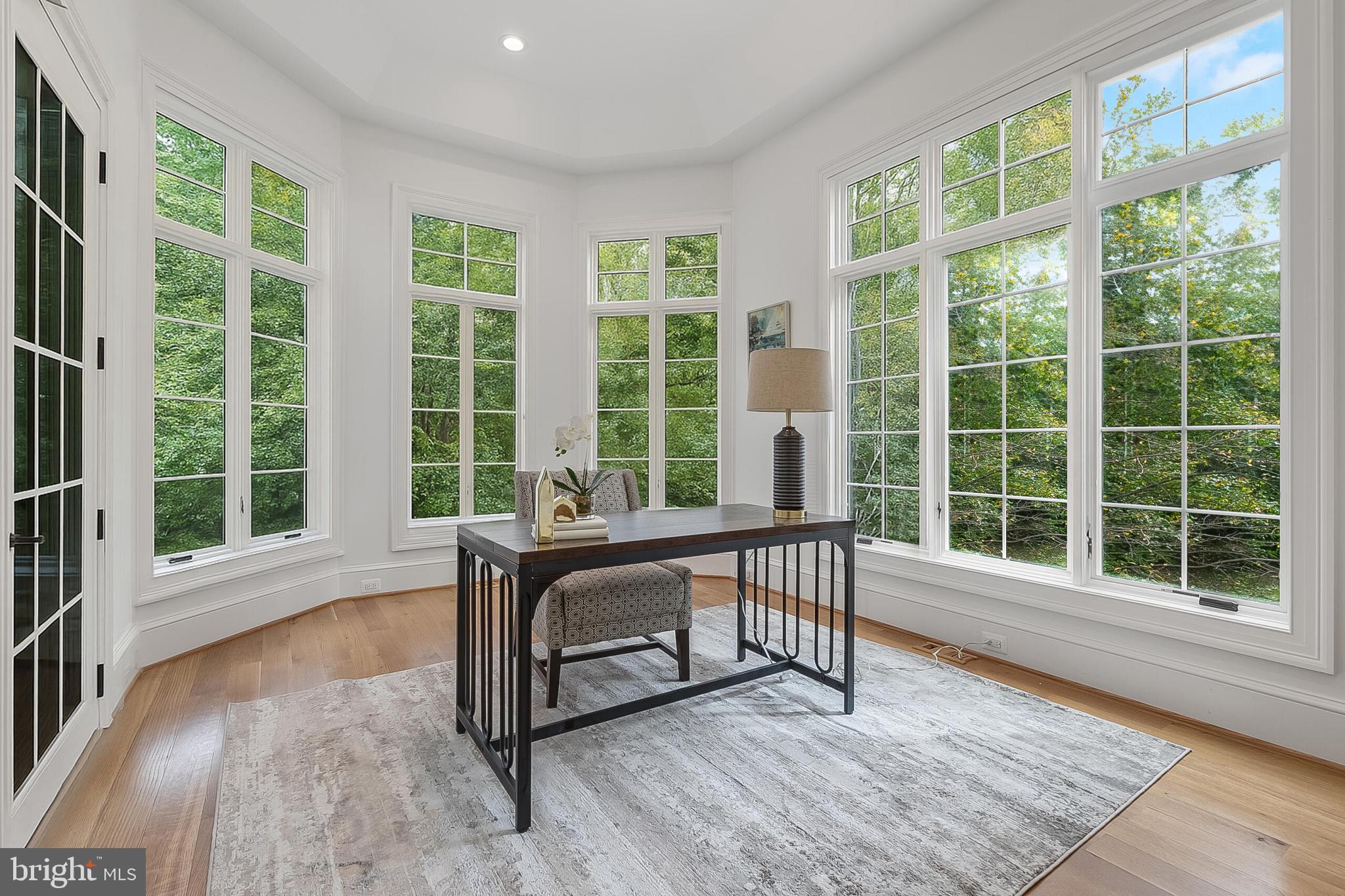 7002 RIVER OAKS DRIVE