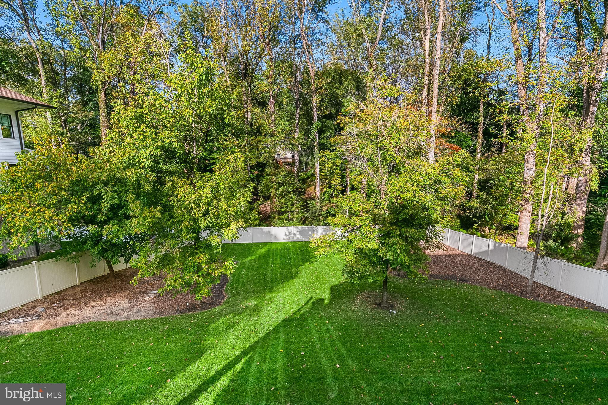 7002 RIVER OAKS DRIVE