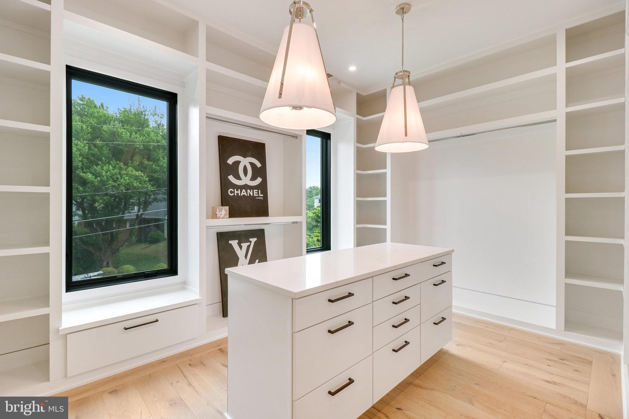 7816 GEORGETOWN PIKE