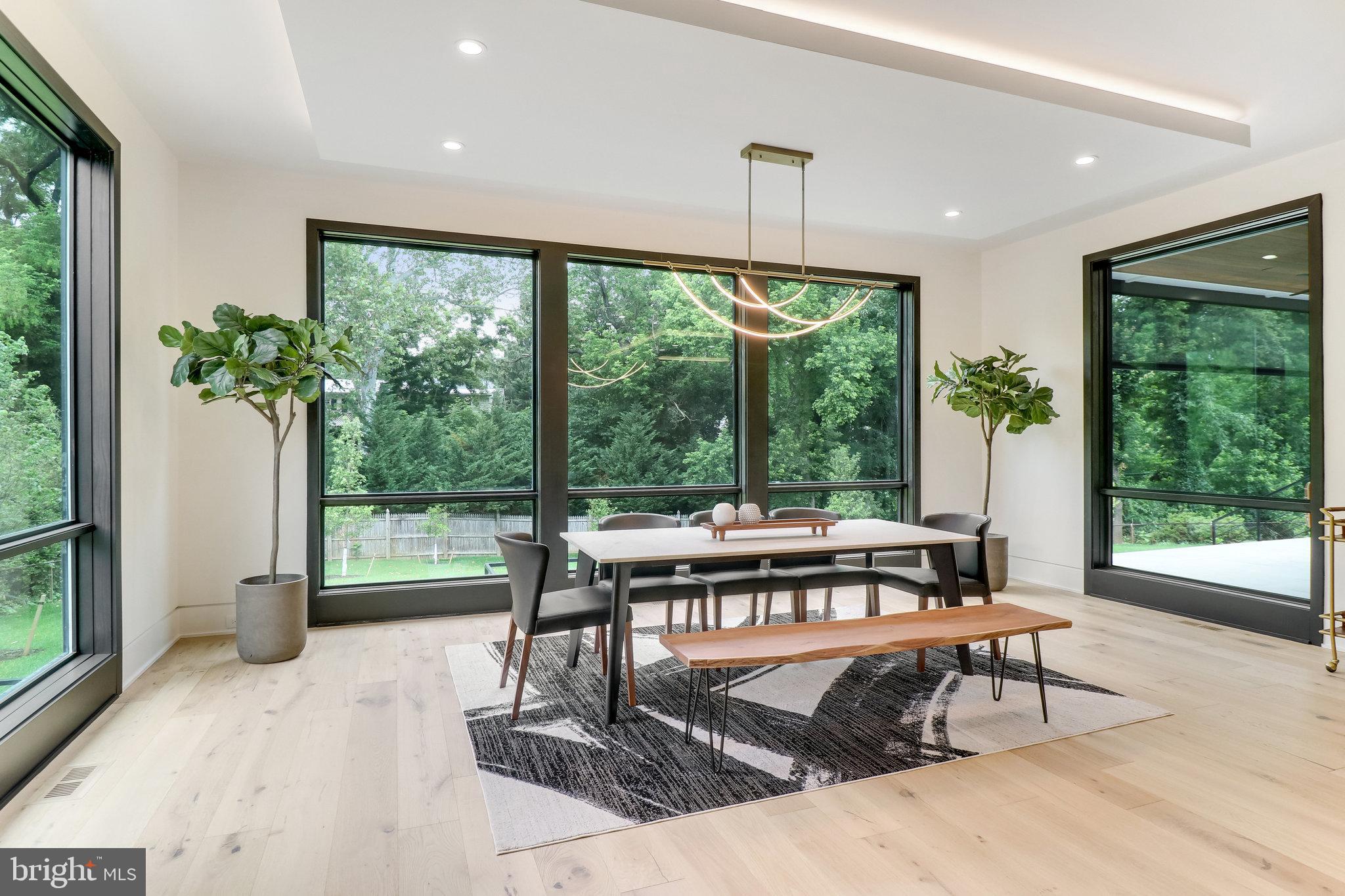 7816 GEORGETOWN PIKE