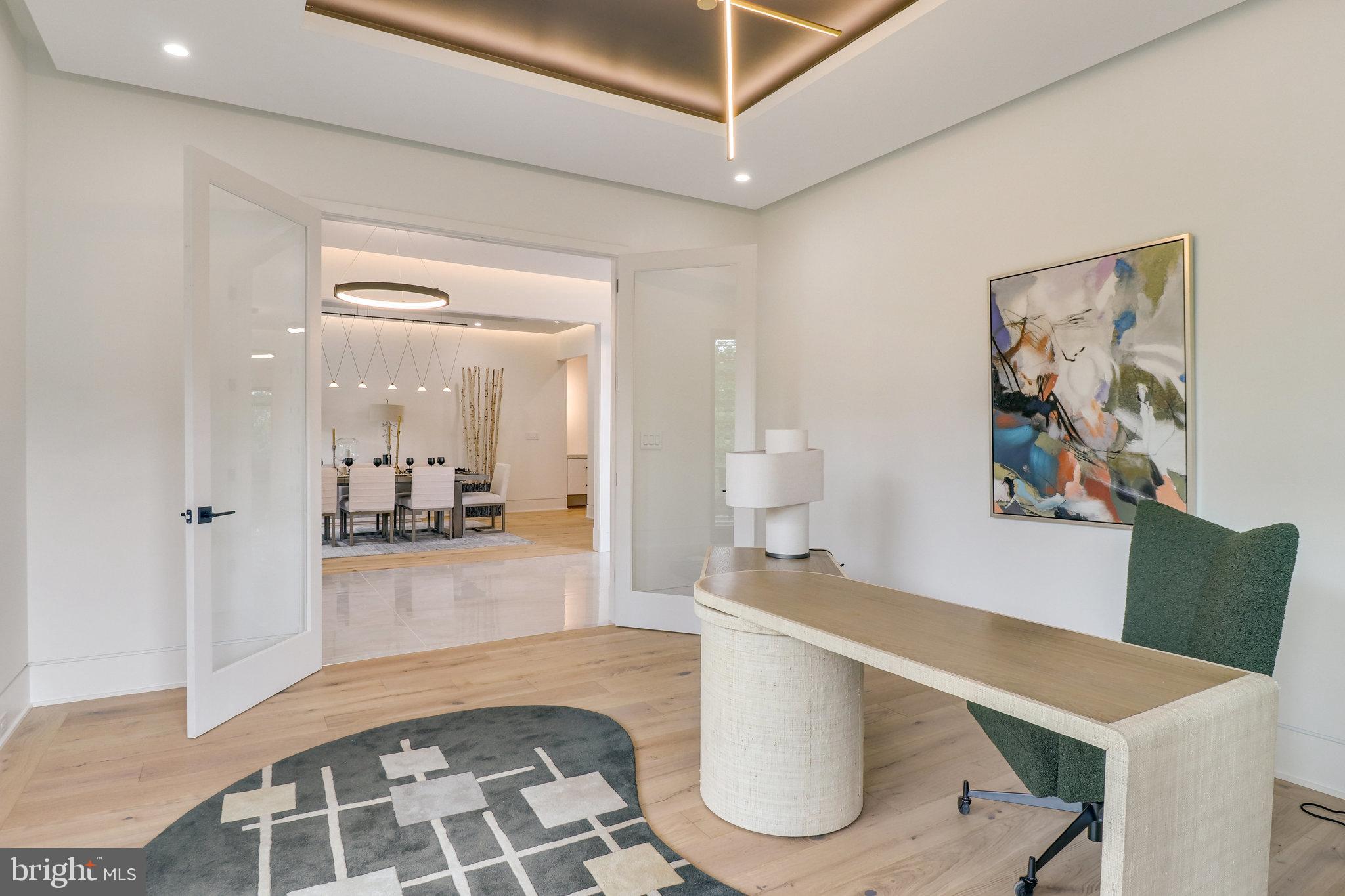 7816 GEORGETOWN PIKE