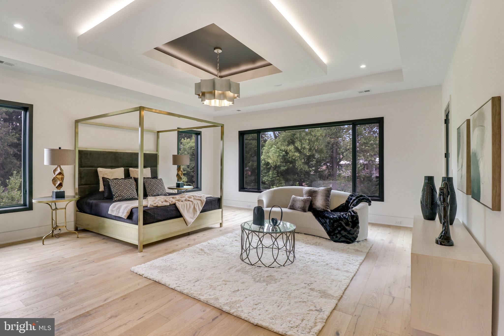 7816 GEORGETOWN PIKE