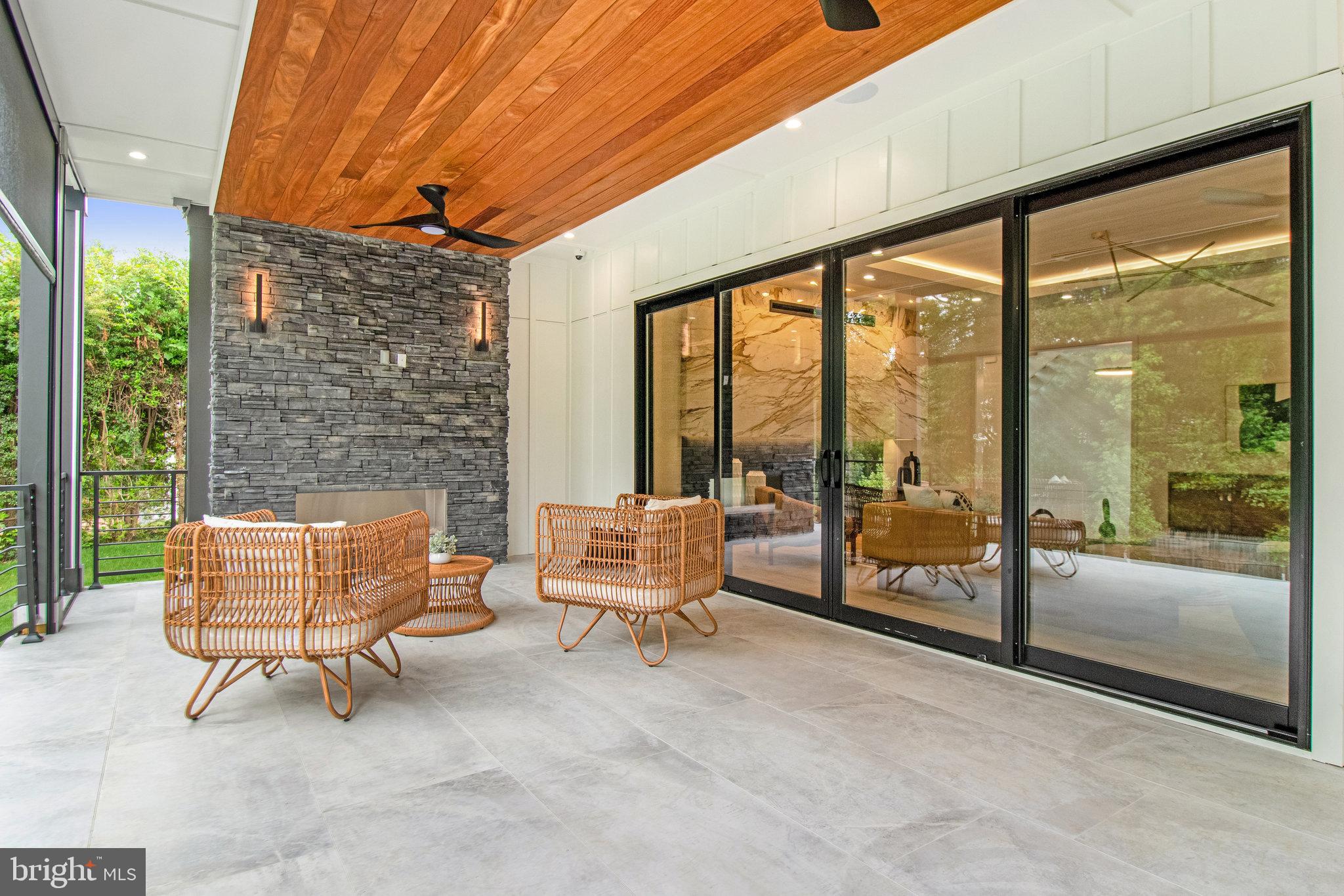 7816 GEORGETOWN PIKE