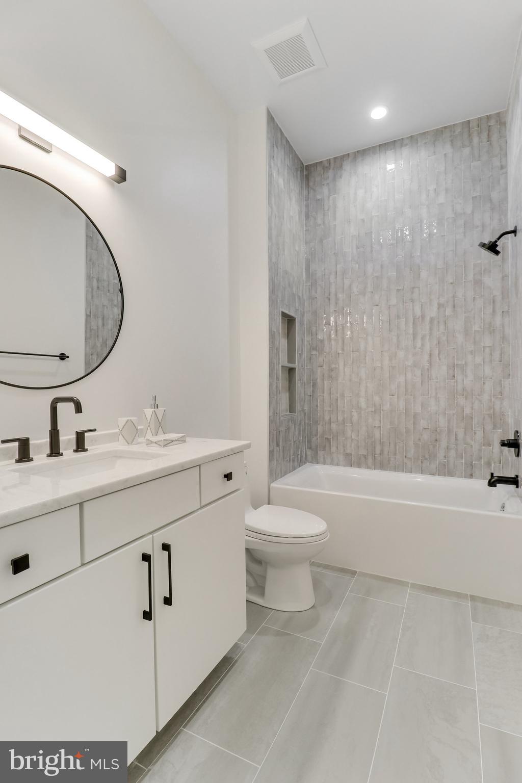 7816 GEORGETOWN PIKE